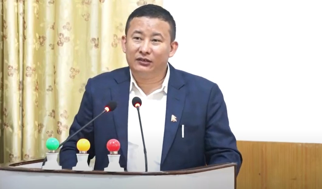 माओवादी केन्द्रका प्रदेश संसदीय दलका नेता इन्द्र आङ्बो।